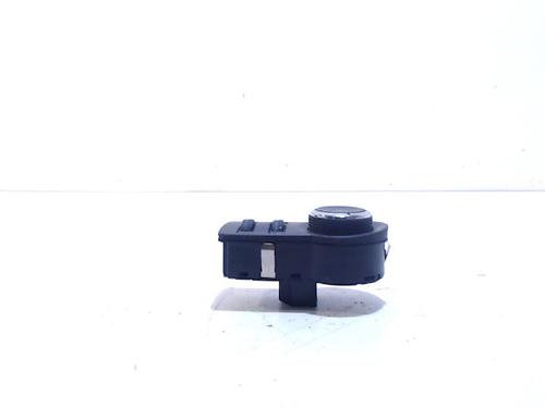 Used Headlight switch OPEL INSIGNIA A Saloon (G09) 2.0 CDTI (69) (110 hp) 6476401