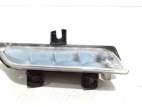 Used Left daytime light Left daytime light 13649282 13649282