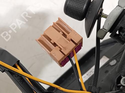 Right mirror VW POLO IV (9N_, 9A_) 1.4 16V | BP31147993C27