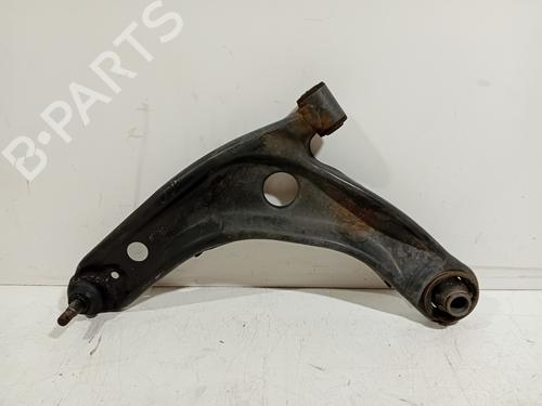 Used Left front suspension arm TOYOTA YARIS (_P13_) 1.0 (KSP130_, KSP130) (69 hp) 21844203