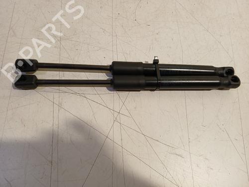 tailgate-lift-support-bmw-5-touring-g31-2017-32252895 main image