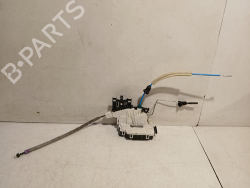 Venstre bagtil lås MERCEDES-BENZ GLA-CLASS (X156) GLA 250 4-matic (156.946) (211 hp) 32216729