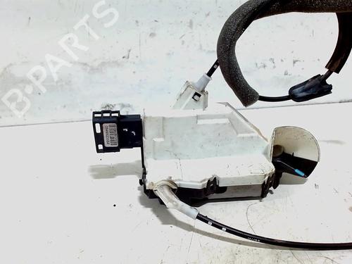 Used Front left lock Front left lock 13203926 13203926
