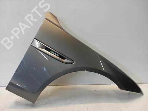 Used Right front fenders Right front fenders 36832874 36832874
