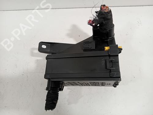 fuse-box-fiat-500x-334_-2014-27503844 main image