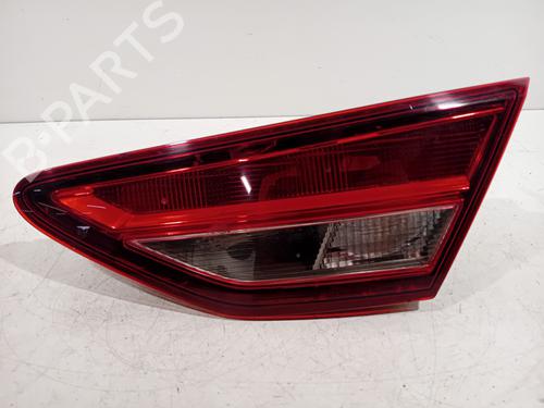 Used Right tailgate light Right tailgate light 19056112 19056112