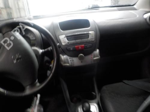 Gear lever PEUGEOT 107 (PM_, PN_) 1.0 | BP18068992M90 