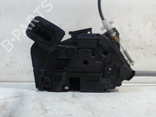 Used Rear left lock Rear left lock SKODA OCTAVIA III Combi (5E5, 5E6) 1.4 TSI (150 hp) 13207715 13207715