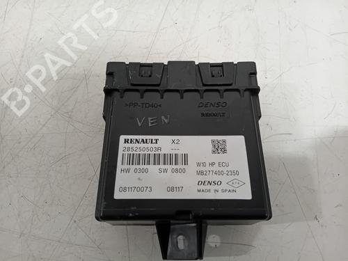Used Control unit Control unit RENAULT ZOE (BFM_) ZOE (88 hp) 39766908 39766908