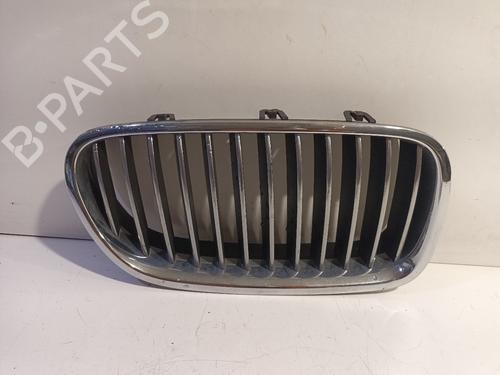 Used Grille BMW 5 (F10) 528 i xDrive (245 hp) 17185933