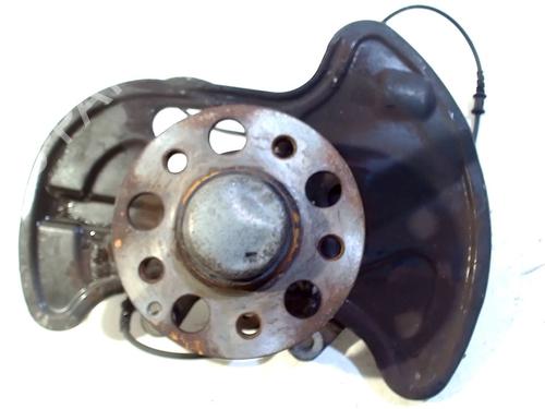 Used Left front steering knuckle MERCEDES-BENZ C-CLASS (W204) C 180 Kompressor (204.044, 204.045) (156 hp) 13203427