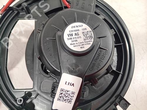 Heater blower motor SEAT ATECA (KH7, KHP) 1.5 TSI | BP32157265M62 - Image 4