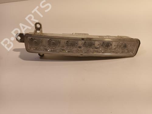 Used Right daytime light Right daytime light 16064136 16064136