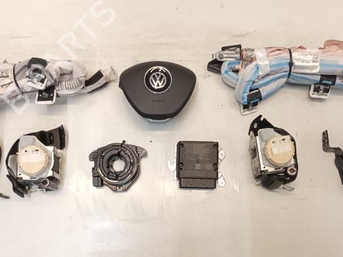 Kit airbags VW POLO VI (AW1, BZ1, AE1) 1.0 TSI (95 hp) 31830460