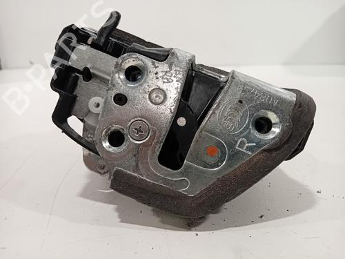 Used Rear right lock TOYOTA AURIS (_E18_) 1.8 Hybrid (ZWE186_, ZWE186R) (136 hp) 28002146