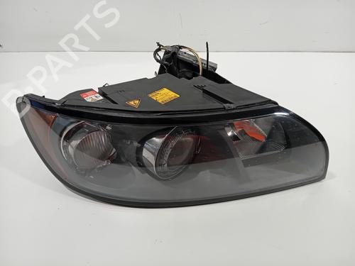 Used Right headlight VOLVO V50 (545) T5 (220 hp) 29918360
