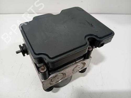 Used ABS pump CITROËN C3 III (SX) 1.2 THP 110 (SXHNPS, SXHNZT, SXHNZ6) (110 hp) 32388911