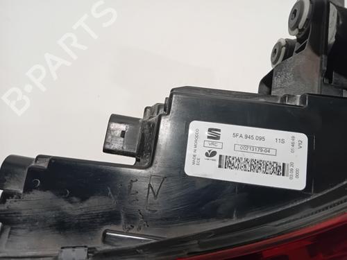 Left taillight SEAT LEON (KL1, KLG) 1.0 TSI | BP32345853C34 - Image 4