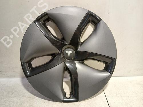 Used Hub cap Hub cap TESLA MODEL 3 (5YJ3) EV AWD (351 hp) 34614453 34614453