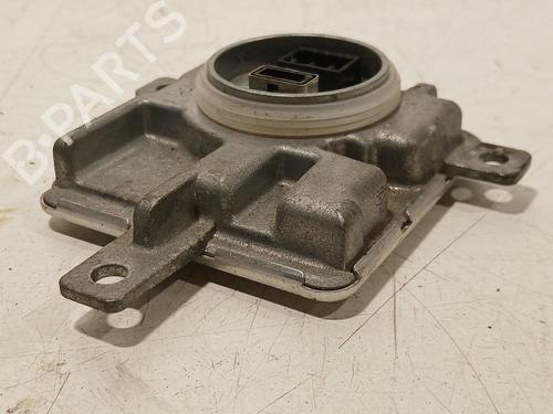Module xenonverlichting VOLVO V40 Hatchback (525) D2 (120 hp) 25795655