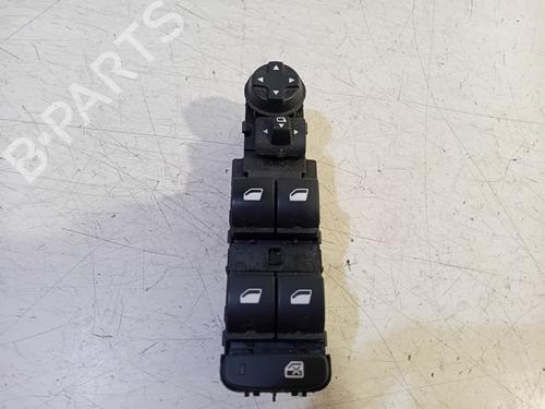 Used Switch Switch PEUGEOT 208 II (UB_, UP_, UW_, UJ_) 1.2 PureTech 130 (131 hp) 22180925 22180925