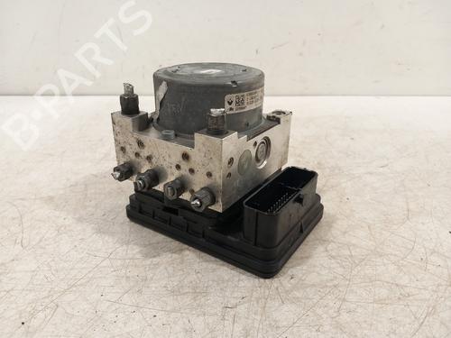 Módulo de ABS Módulo de ABS RENAULT MEGANE IV Hatchback (B9A/M/N_) 1.5 dCi 110 (B9A3) (110 hp) 33661214 33661214