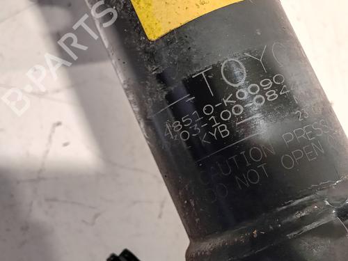 Right front shock absorber TOYOTA YARIS (_P21_, _PA1_, _PH1_) 1.5 Hybrid (MXPH10, MXPH11) | BP29220528M17 
