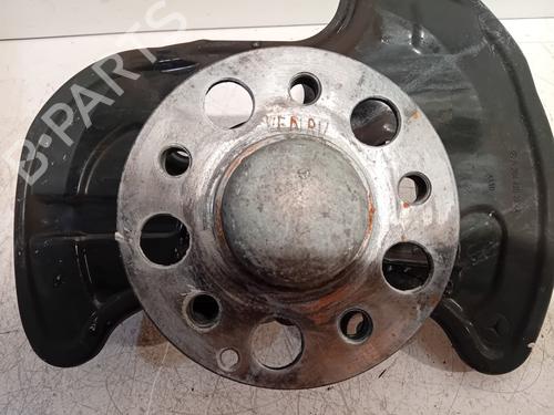 Right front steering knuckle MERCEDES-BENZ C-CLASS (W204) C 180 CGI (204.049) | BP25852450M26 