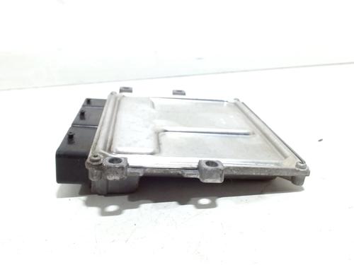Engine control unit (ECU) RENAULT CAPTUR I (J5_, H5_) 0.9 TCe 90 | BP13649280M57 