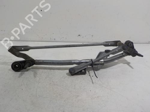 Used Front wipers mechanism AUDI A3 Sportback (8VA, 8VF) 2.0 TDI (150 hp) 13703684