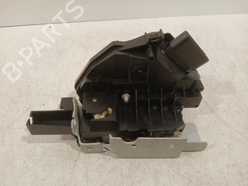 Højre bagtil lås Højre bagtil lås FORD TRANSIT V363 Van (FCD, FDD) 2.0 EcoBlue (105 hp) 39883206 39883206