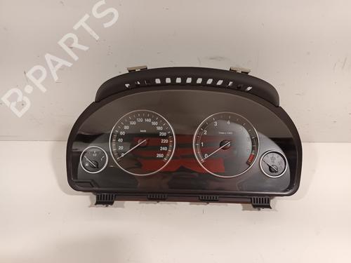 Used Instrument cluster BMW 5 (F10) 523 i (204 hp) 27468153