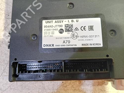 Control unit KIA CEED Sportswagon (CD) 1.0 T-GDI Eco-Dynamics+ | BP25777232M11 - Image 3