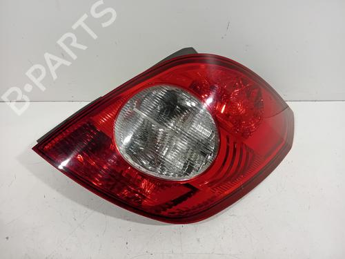 Høyre baklys OPEL ANTARA A (L07) 2.4 (141 hp) 28283022