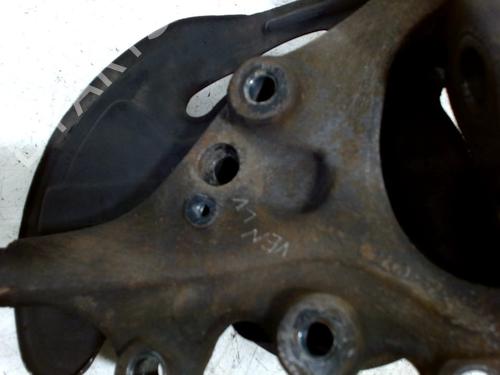 Left front steering knuckle MERCEDES-BENZ C-CLASS (W203) C 180 (203.035) | BP13207480M25 