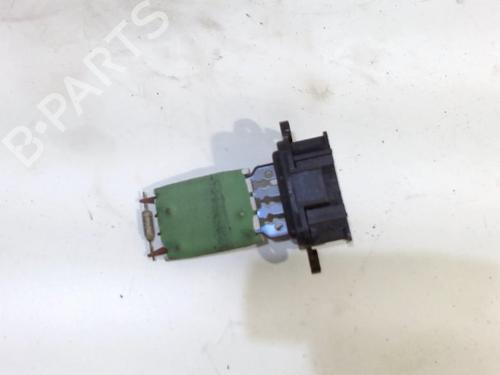 Used Heater resistor RENAULT TWINGO III (BCM_, BCA_) 1.0 SCe 70 (71 hp) 11786161