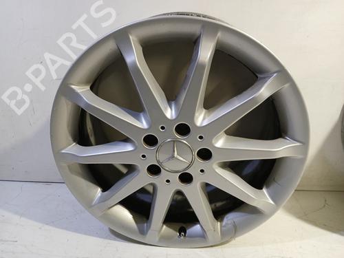 Used Rim MERCEDES-BENZ R-CLASS (W251, V251) R 350 (251.056, 251.156) (272 hp) 31069202