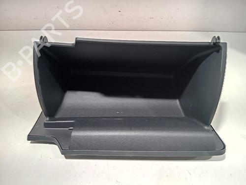 Used Glove box Glove box 38796446 38796446