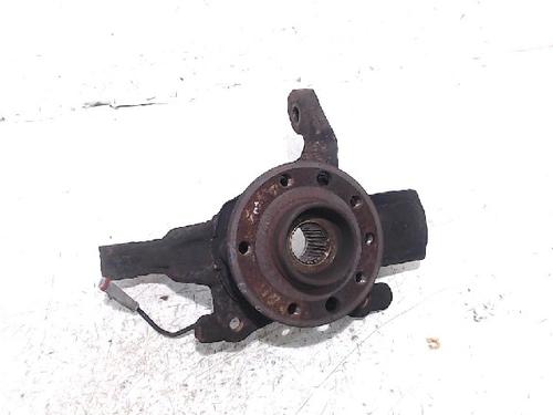 Used Left front steering knuckle Left front steering knuckle OPEL ZAFIRA / ZAFIRA FAMILY B (A05) 1.9 CDTI (M75) (150 hp) 13200742 13200742