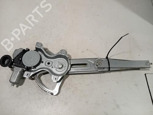 Used Front left window mechanism Front left window mechanism TOYOTA YARIS (_P13_) 1.5 Hybrid (NHP130_, NHP130) (101 hp) 40444985 40444985