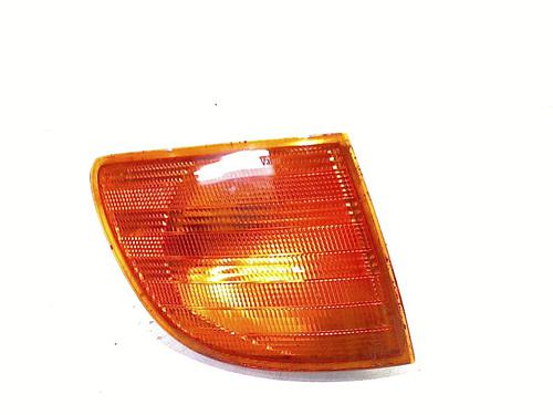 Right front indicator MERCEDES-BENZ VITO Bus (W638) 108 CDI 2.2 (638.194) | BP13197650C33 