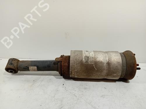 Used Left front shock absorber LAND ROVER DISCOVERY III (L319) 2.7 TD 4x4 (190 hp) 15716734