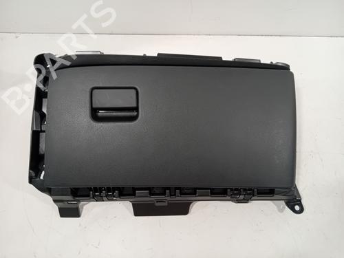 Used Glove box TOYOTA YARIS (_P21_, _PA1_, _PH1_) 1.5 Hybrid (MXPH10, MXPH11) (116 hp) 28718243