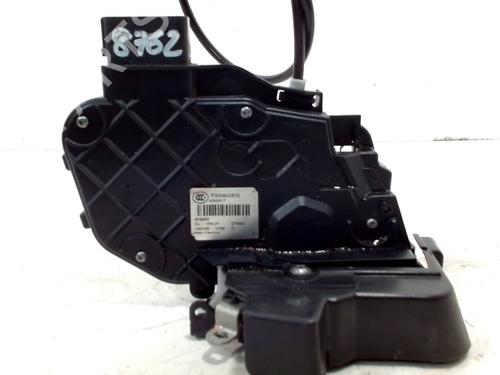 Rear left lock LAND ROVER FREELANDER 2 (L359) 2.2 TD4 4x4 | BP13206144C100 