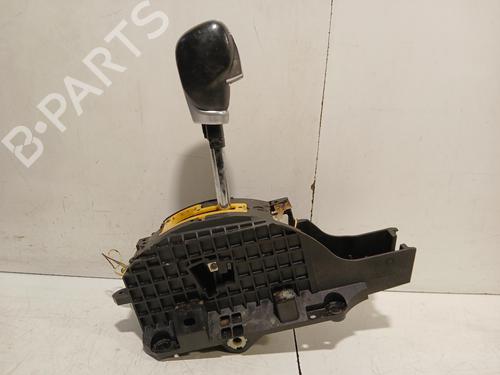 Used Gear lever Gear lever RENAULT MEGANE IV Hatchback (B9A/M/N_) 1.5 dCi 110 (B9A3) (110 hp) 33678394 33678394