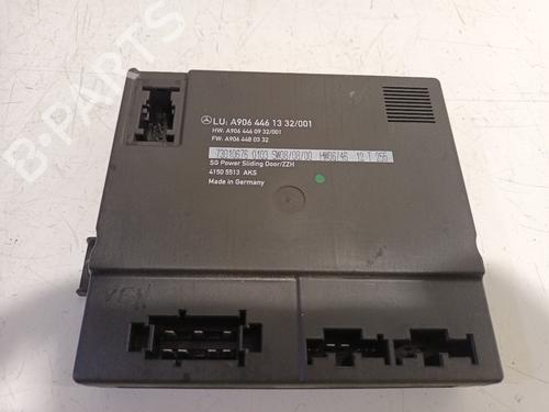 Used Control unit MERCEDES-BENZ SPRINTER 3,5-t Van (B906) 313 CDI (906.631, 906.633, 906.635, 906.637) (129 hp) 17530565