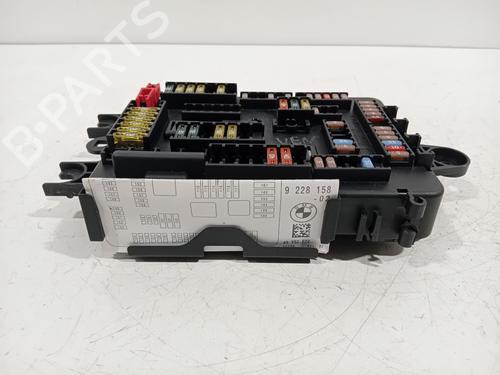 Used Fuse box Fuse box 18266527 18266527