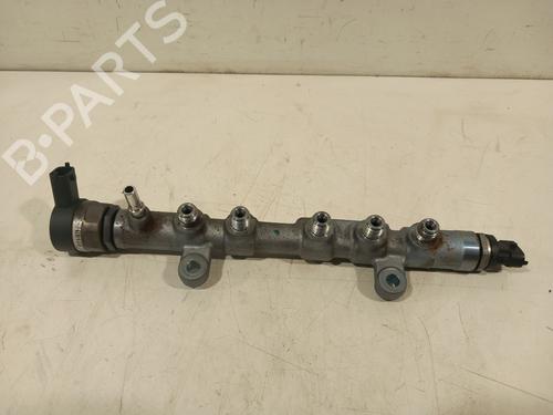 Used Injection rail Injection rail 36832866 36832866