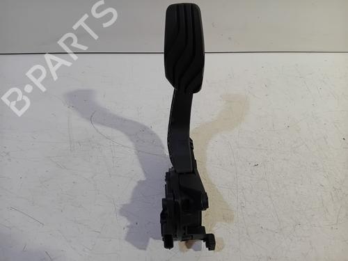Used Pedal RENAULT ARKANA I (LCM_, LDN_) 1.6 E-TECH 145 (LDMU) (143 hp) 18950686