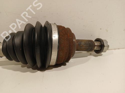 Right front driveshaft PEUGEOT 3008 II SUV (MC_, MR_, MJ_, M4_) 1.5 BlueHDi 130 | BP29745679M39 